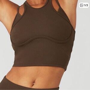 ALO Yoga Airlift Enchanted  Ribbed Sports Bra. Espresso